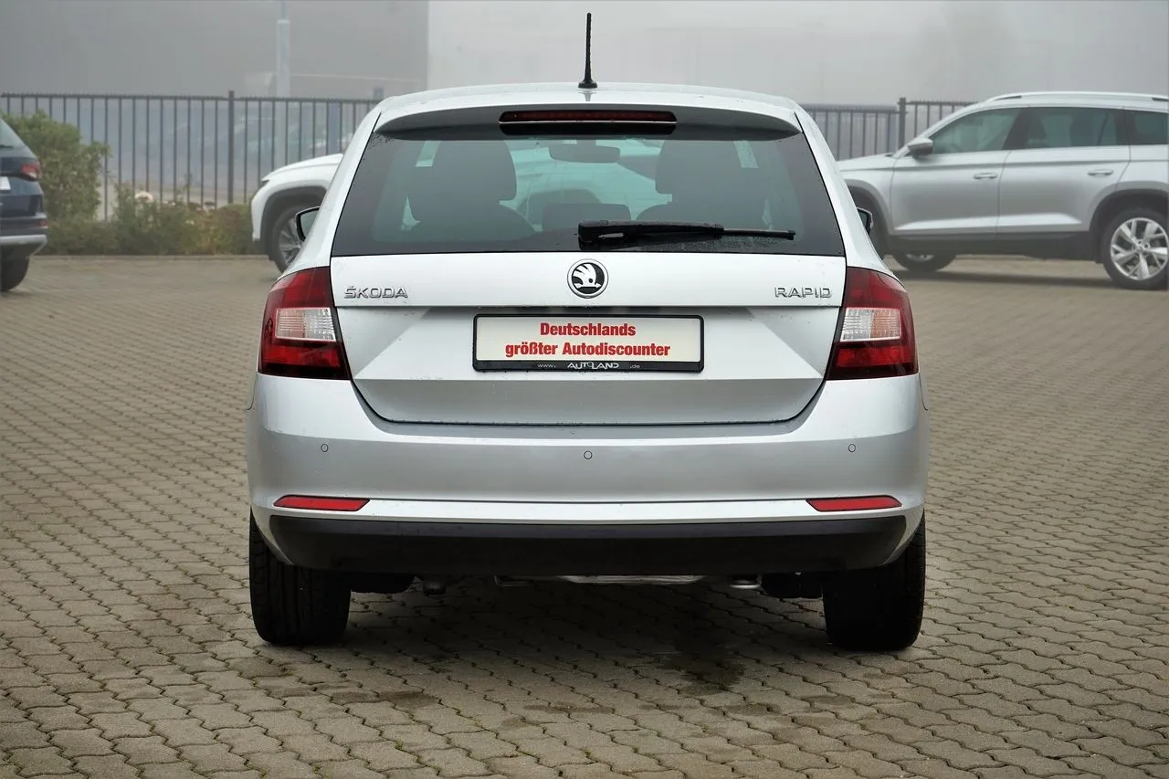 Skoda Rapid Spaceback 1.0 TSI Drive...  Image 3