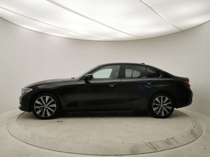 BMW Serie 3 320d Business Advantage aut. Image 3